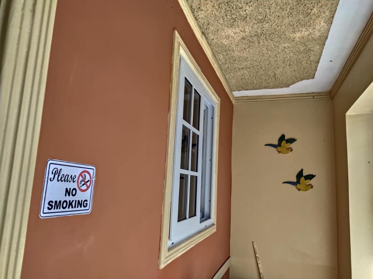 Gables Vacation Rentals With Private Gated Parking Onsite Knockpatrick Exterior foto