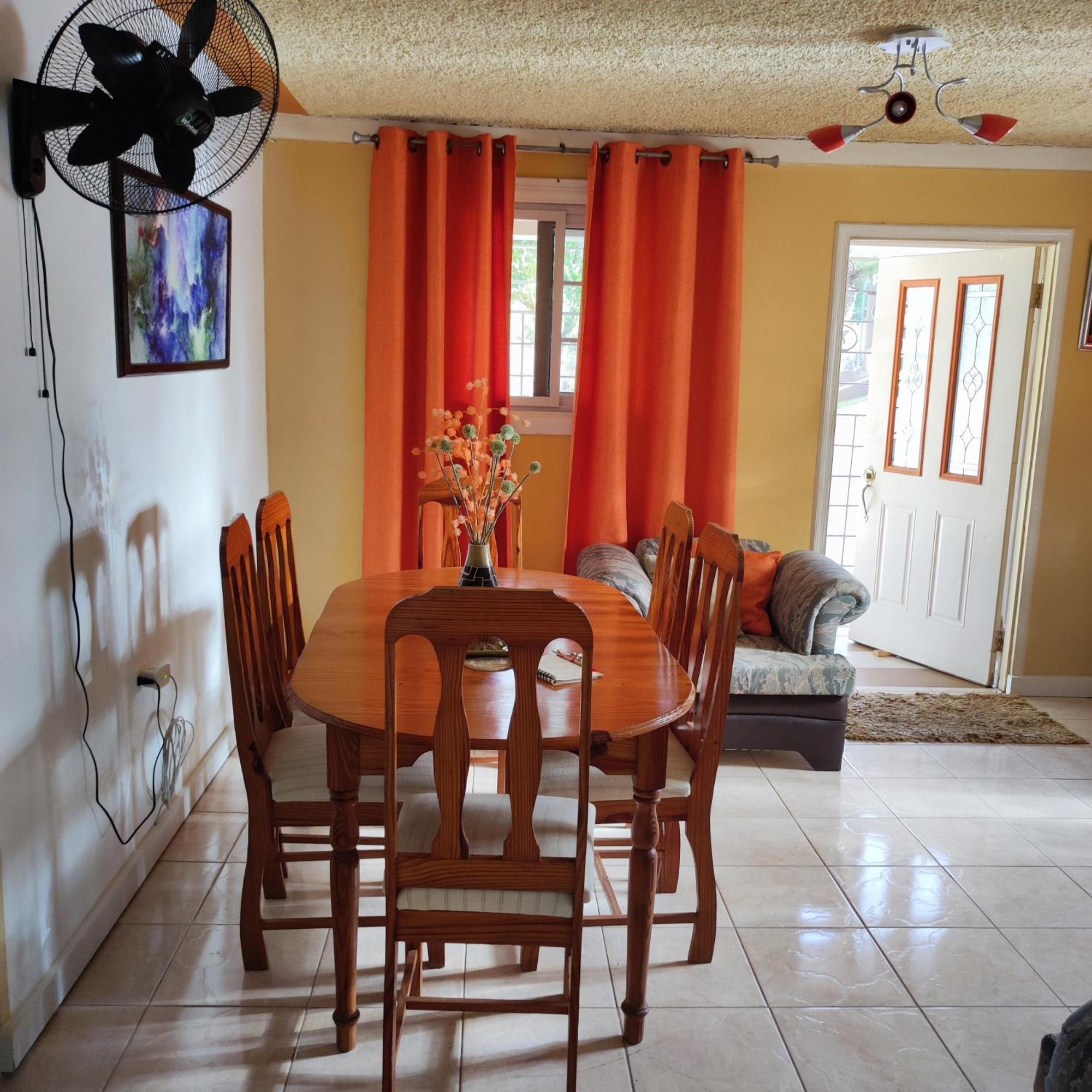Gables Vacation Rentals With Private Gated Parking Onsite Knockpatrick Exterior foto